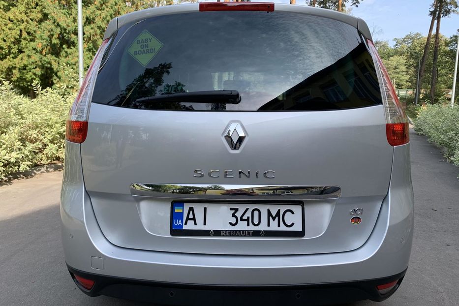 Продам Renault Grand Scenic 2015 года в Киеве