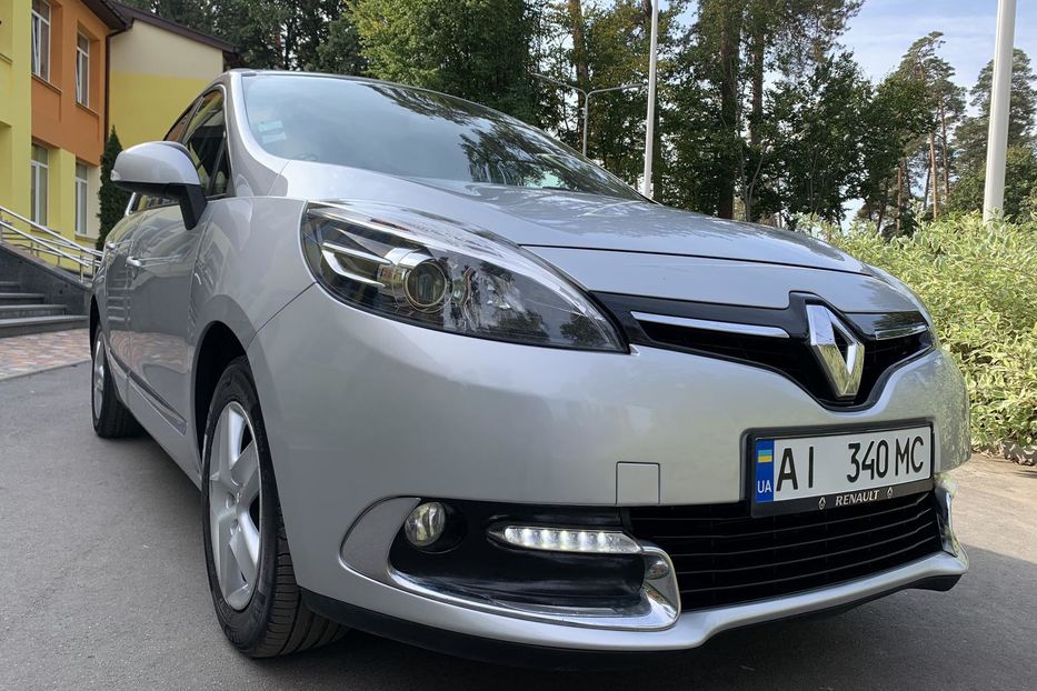 Продам Renault Grand Scenic в Киеве 2015 года выпуска за 11 999$