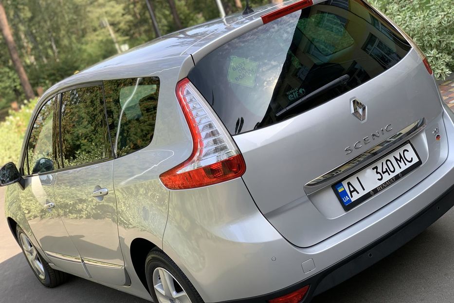 Продам Renault Grand Scenic 2015 года в Киеве