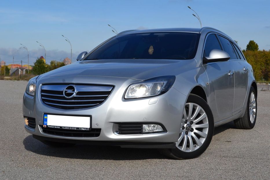 Продам Opel Insignia 2012 года в Киеве