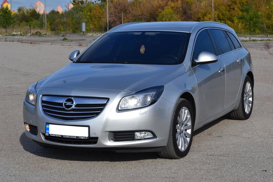 Продам Opel Insignia 2012 года в Киеве