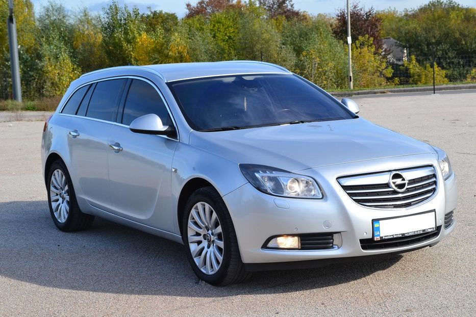 Продам Opel Insignia 2012 года в Киеве