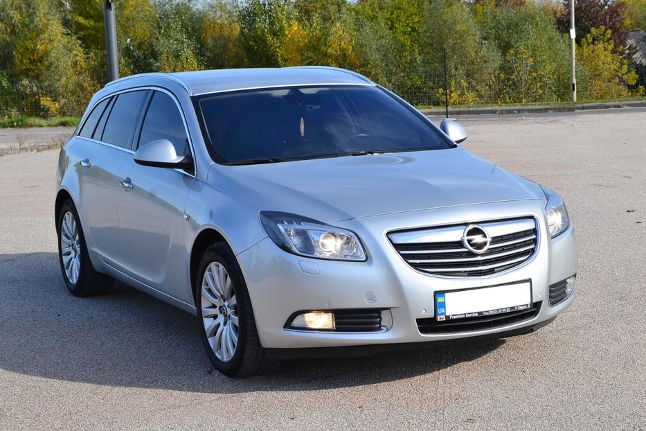 Продам Opel Insignia 2012 года в Киеве