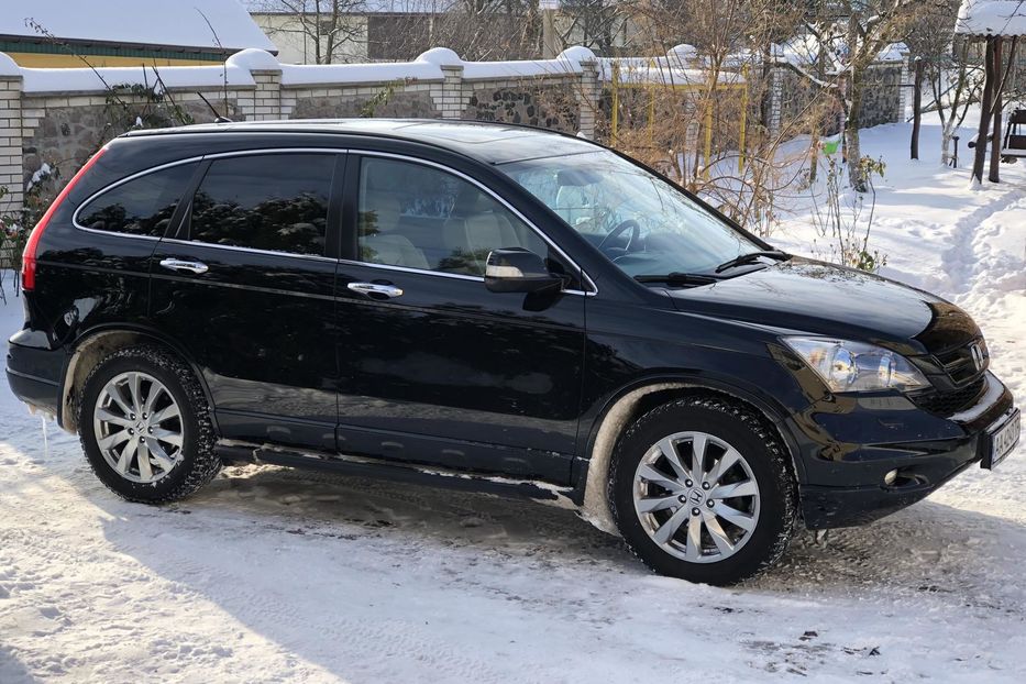 Продам Honda CR-V 2011 года в Киеве