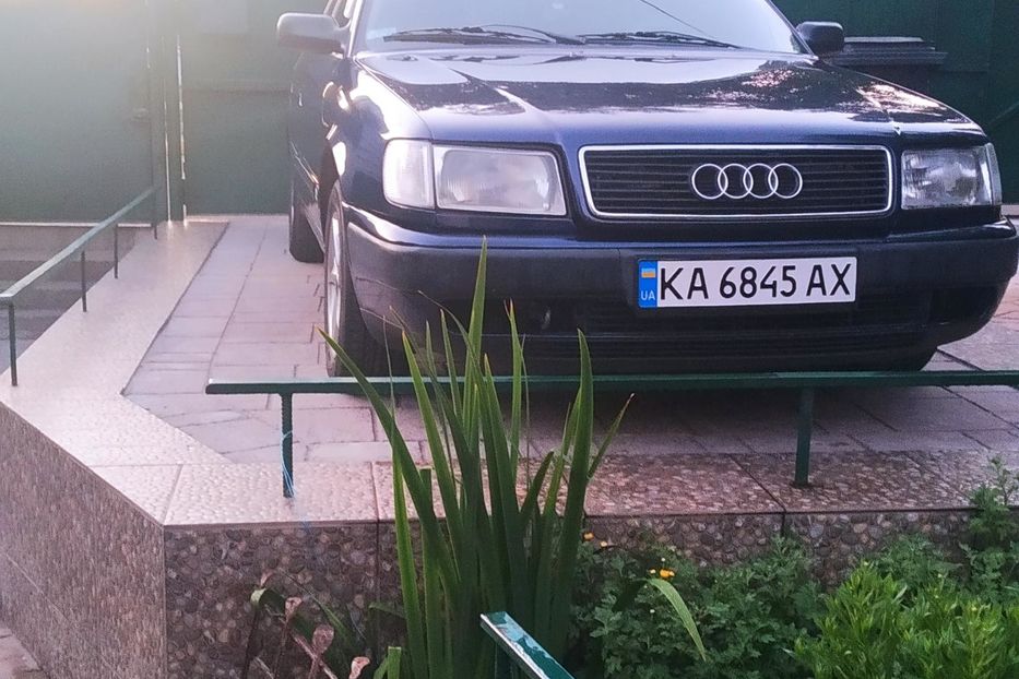 Продам Audi 100 100с4 1993 года в Киеве