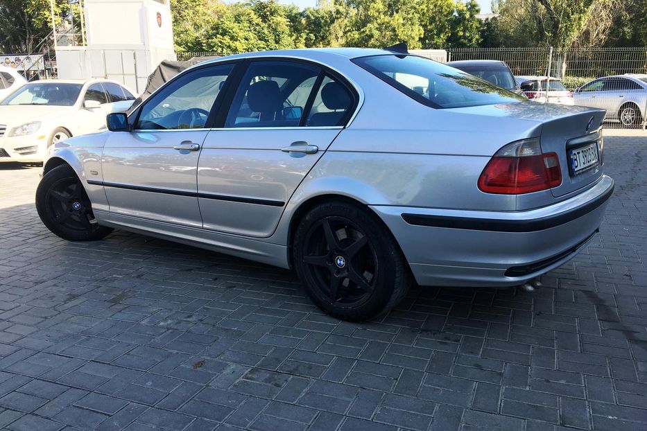 Продам BMW 330 2000 года в Херсоне