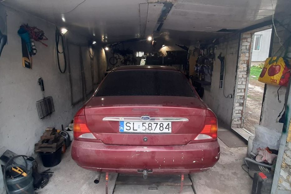 Продам Ford Focus 1999 года в г. Обухов, Киевская область