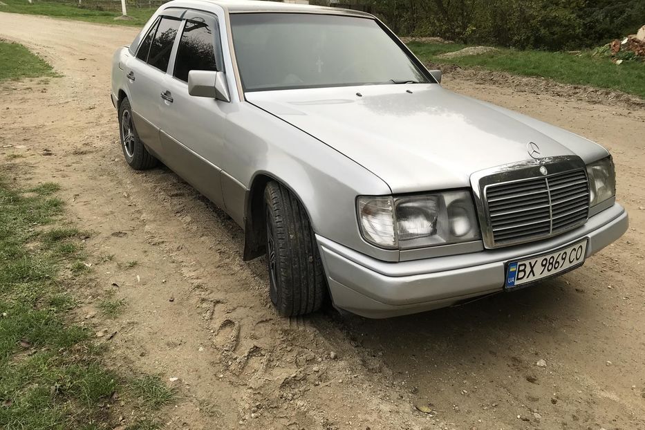 Продам Mercedes-Benz E-Class 1990 года в Хмельницком