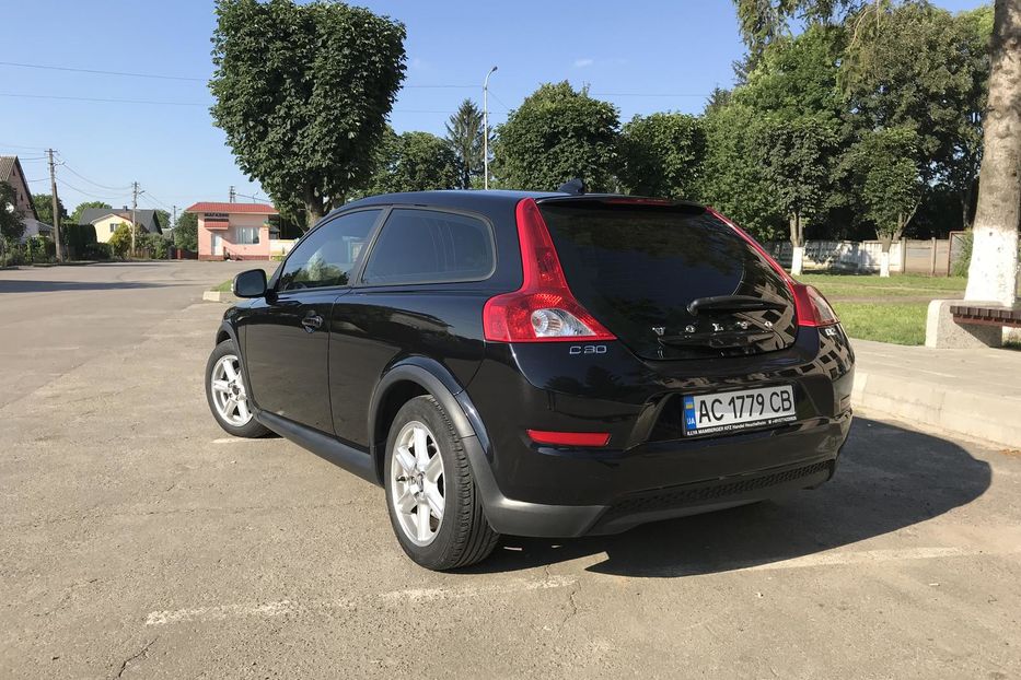 Продам Volvo C30 D2 2010 года в Луцке