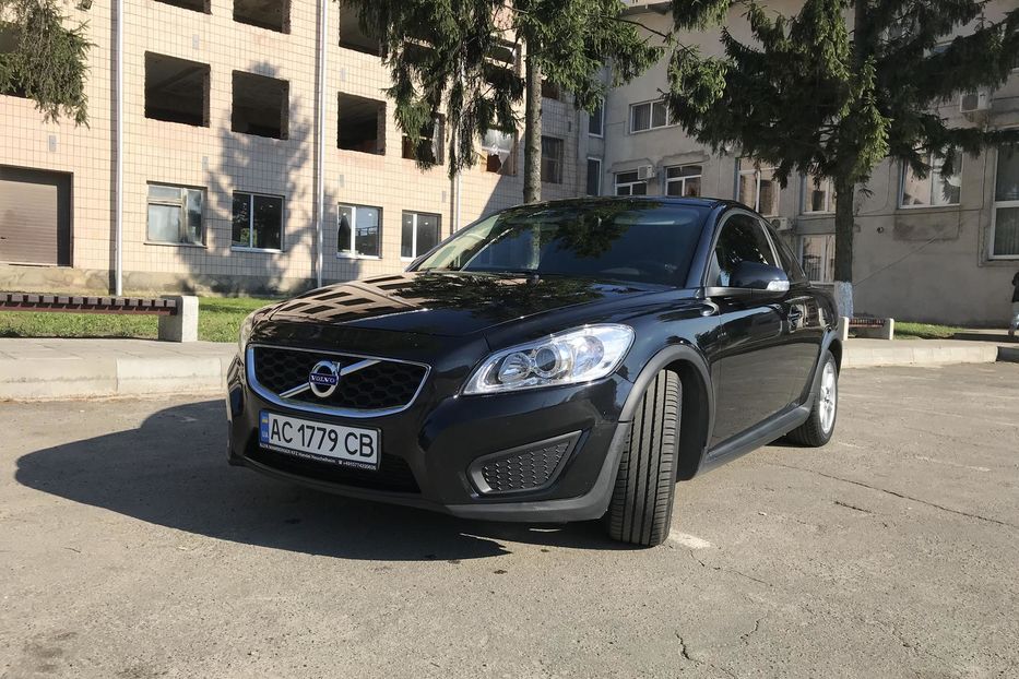 Продам Volvo C30 D2 2010 года в Луцке