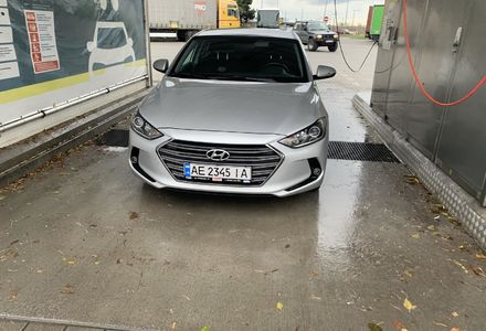 Продам Hyundai Elantra AD 2016 года в Днепре