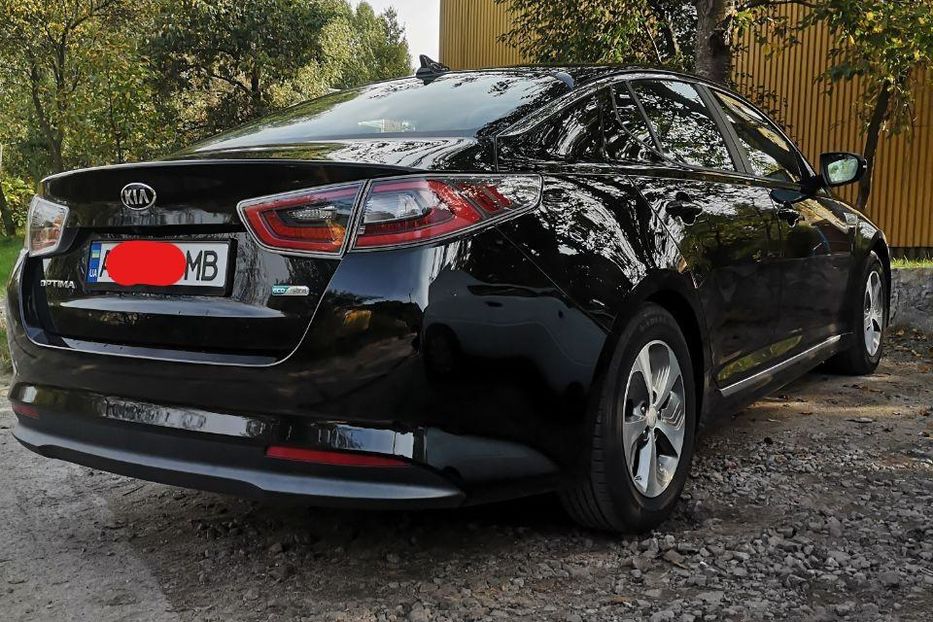 Продам Kia Optima Hybrid 2014 года в Киеве