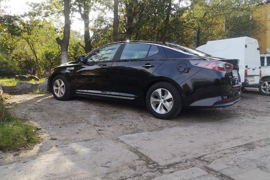 Продам Kia Optima Hybrid 2014 года в Киеве