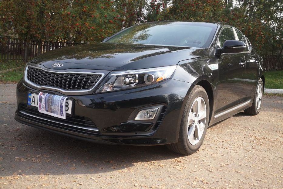 Продам Kia Optima Hybrid 2014 года в Киеве