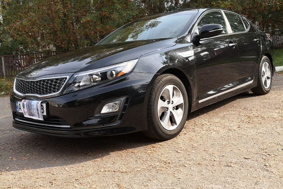 Продам Kia Optima Hybrid 2014 года в Киеве