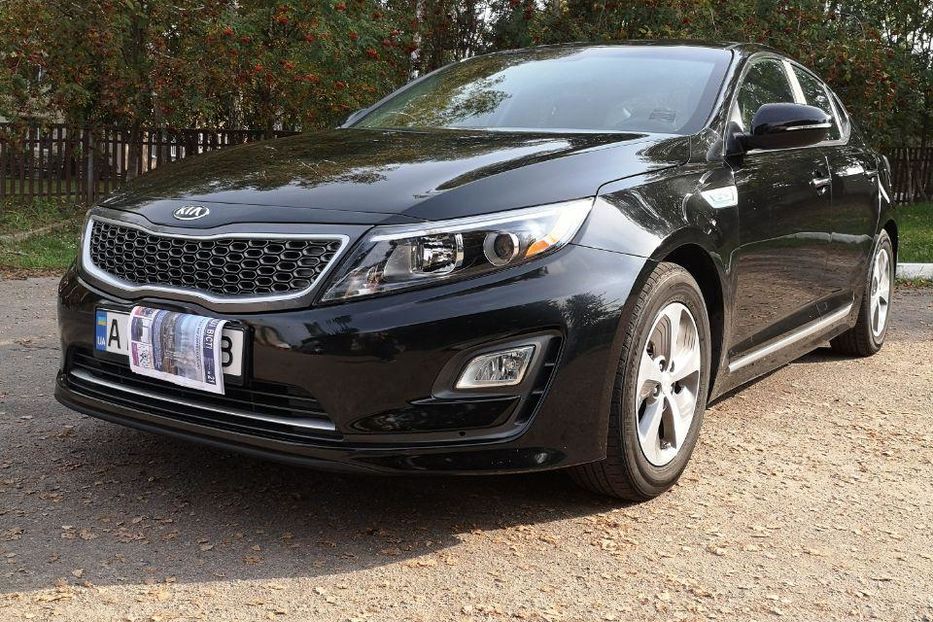 Продам Kia Optima Hybrid 2014 года в Киеве