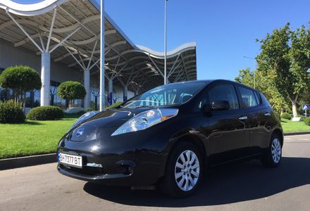 Продам Nissan Leaf 2013 года в Одессе