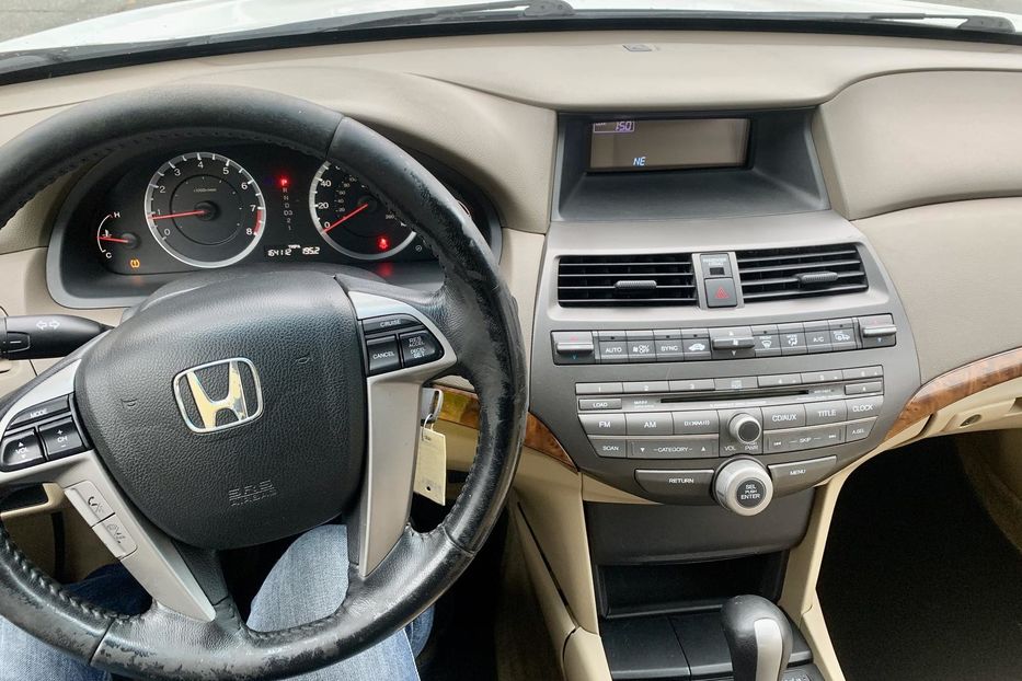 Продам Honda Accord 2010 года в Киеве