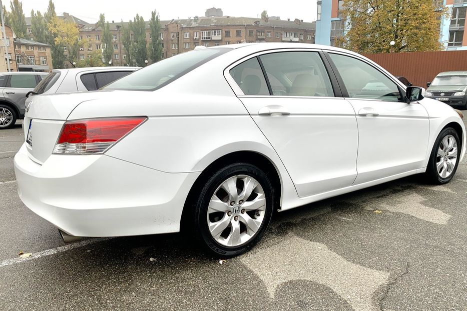 Продам Honda Accord 2010 года в Киеве