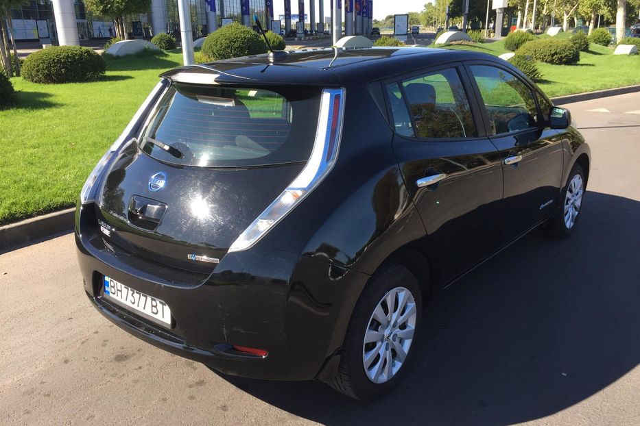 Продам Nissan Leaf 2013 года в Одессе