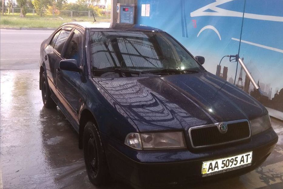 Продам Skoda Octavia Tour 1999 года в Киеве