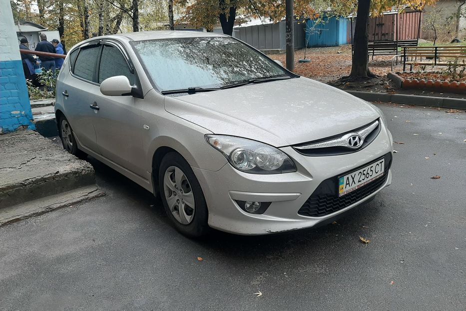 Продам Hyundai i30  Comfort 2010 года в Киеве