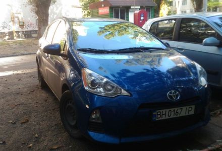 Продам Toyota Prius С 2014 года в Одессе