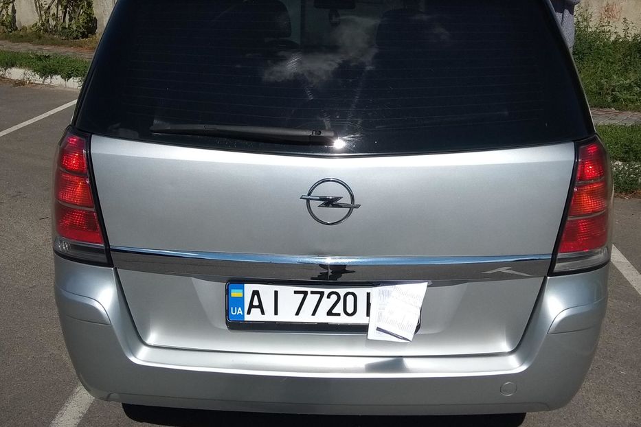 Продам Opel Zafira 1.9 л (120 к.с. / 88 кВт) • Дт 2007 года в г. Борисполь, Киевская область