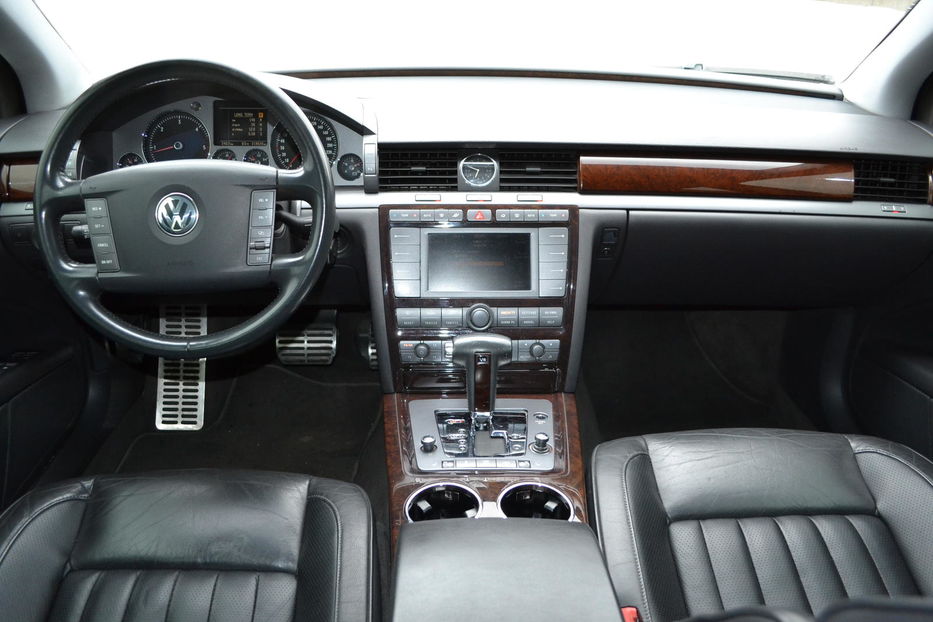 Продам Volkswagen Phaeton 2006 года в Киеве