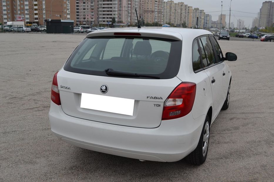 Продам Skoda Fabia 2014 года в Киеве