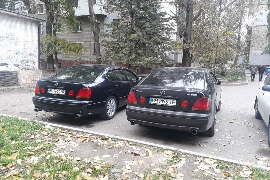 Продам Lexus GS 300 2001 года в Одессе