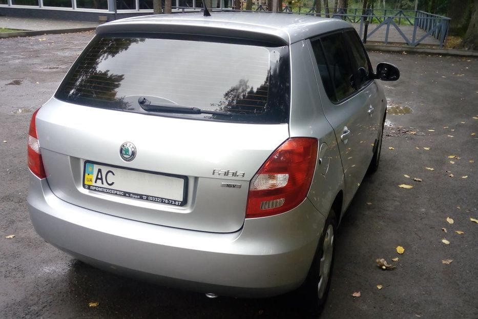 Продам Skoda Fabia Ambition 2011 года в Луцке