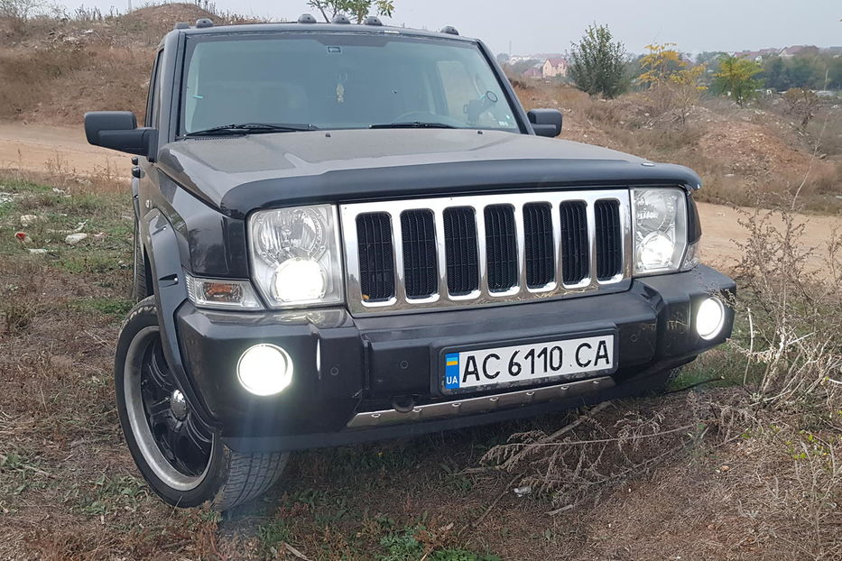 Продам Jeep Commander LIMITED 2007 года в Одессе