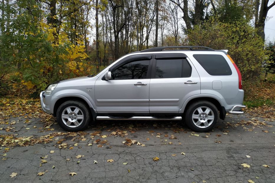 Продам Honda CR-V 2004 года в Виннице