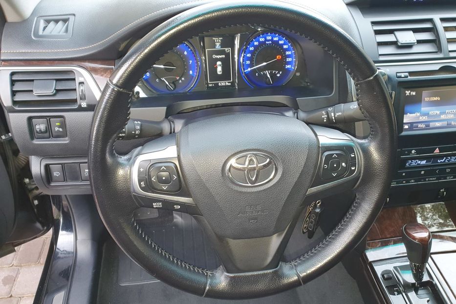 Продам Toyota Camry 2015 года в Одессе