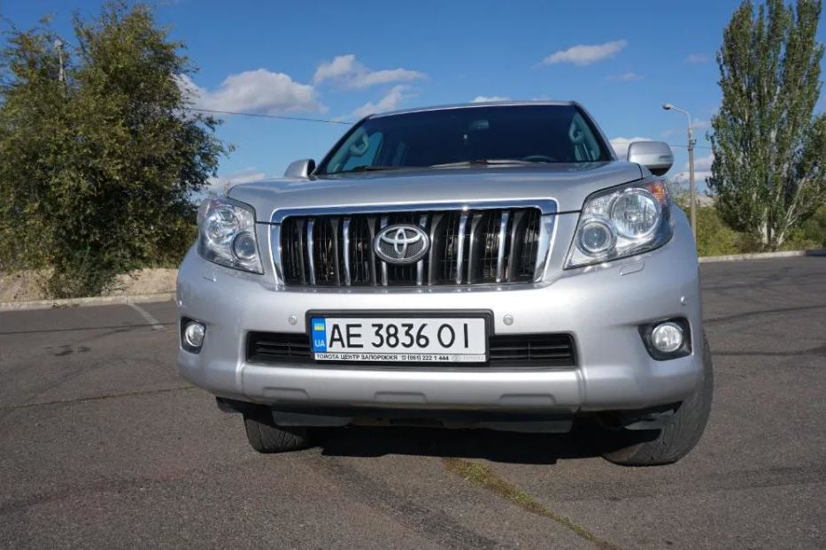 Продам Toyota Land Cruiser Prado Prestige 2011 года в Киеве