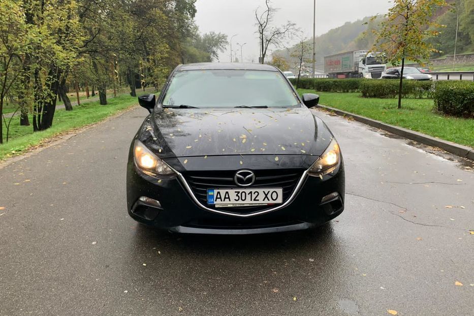 Продам Mazda 3 2014 года в Киеве