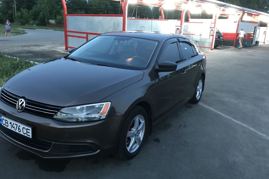 Продам Volkswagen Jetta 2014 года в Чернигове