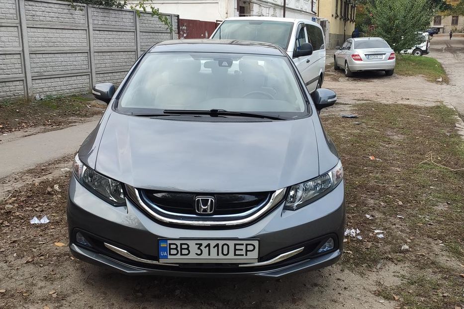 Продам Honda Civic 2013 года в Харькове