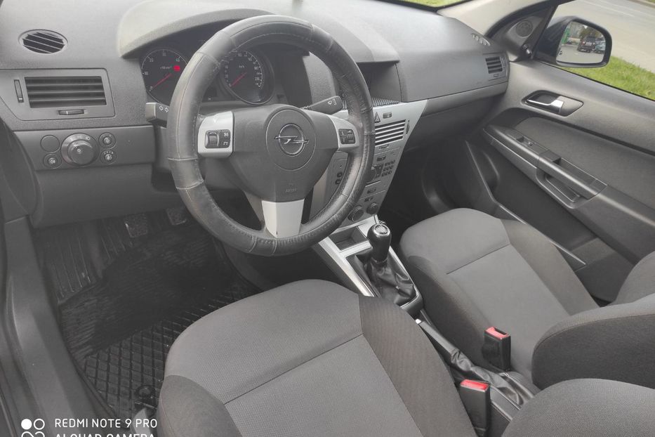 Продам Opel Astra H 2011 года в Ивано-Франковске