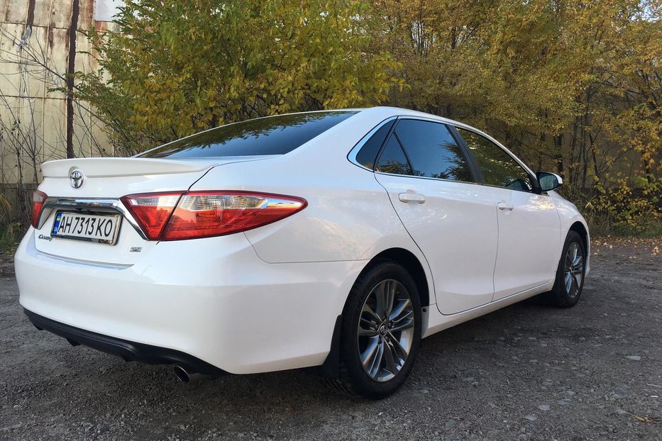 Продам Toyota Camry SE 2015 года в Киеве