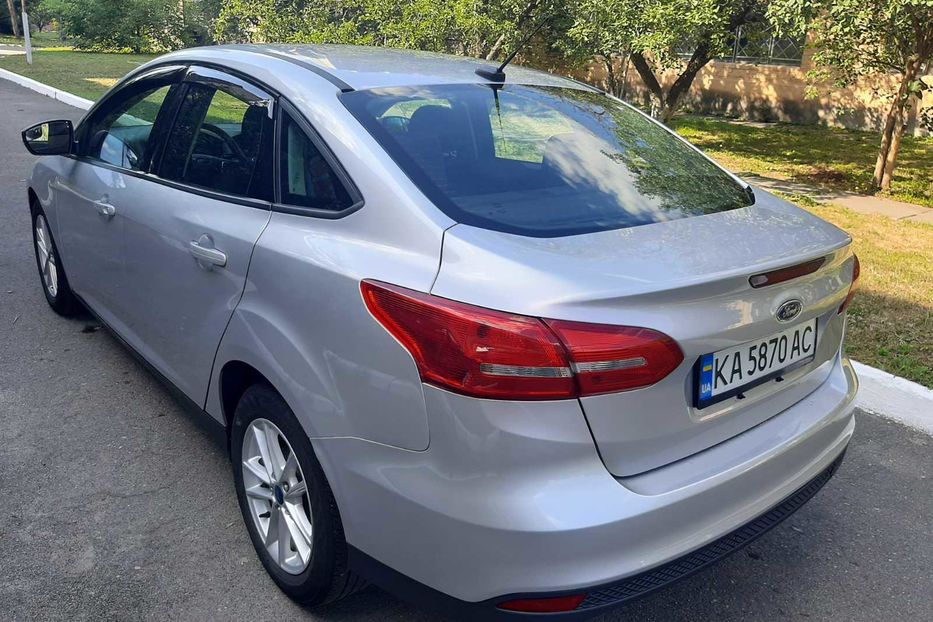 Продам Ford Focus 2.0  2017 года в Киеве