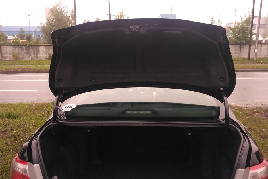 Продам Toyota Camry 2008 года в Киеве