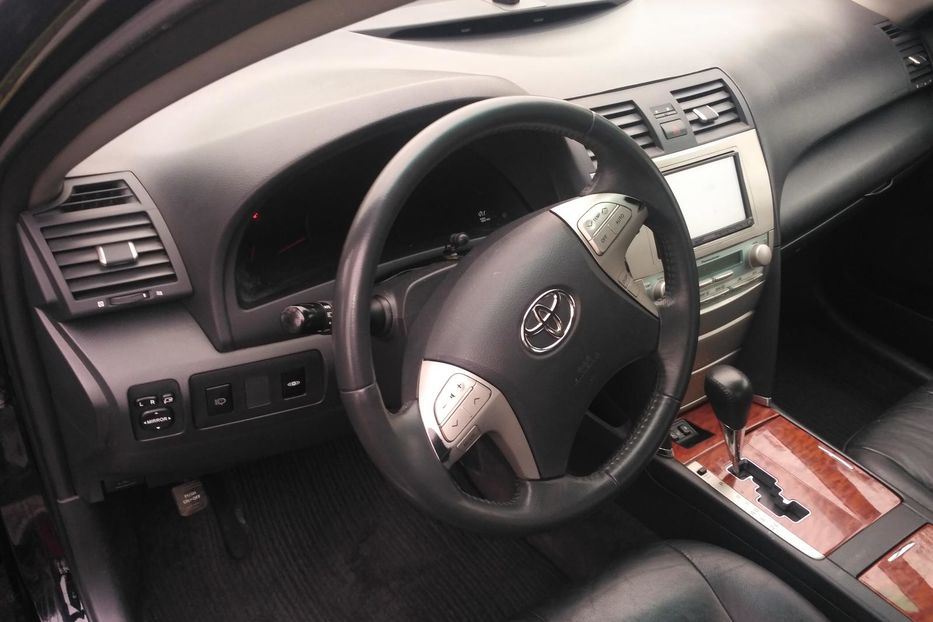 Продам Toyota Camry 2008 года в Киеве