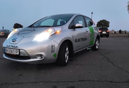 Продам Nissan Leaf SV 2013 года в Черкассах