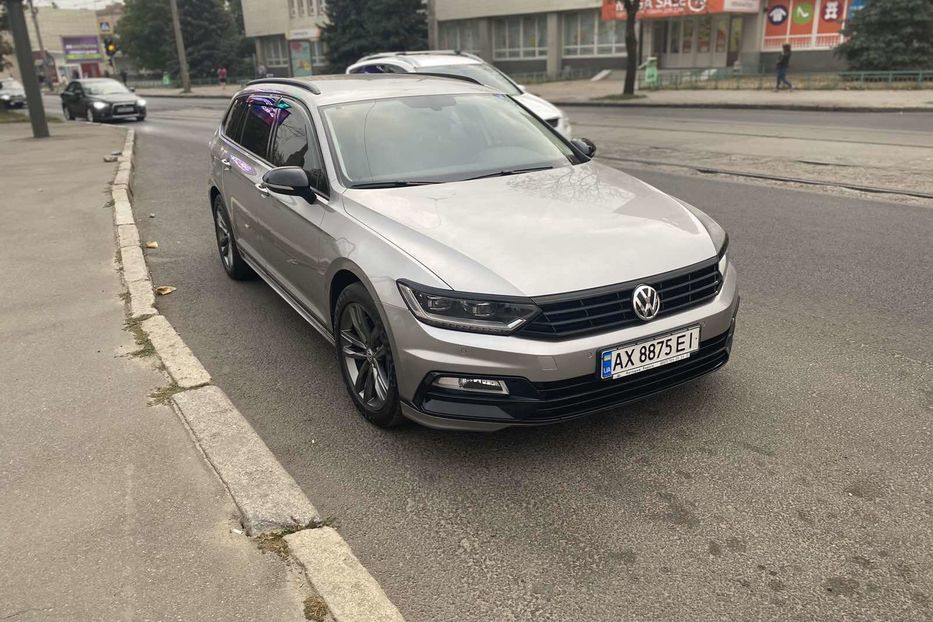 Продам Volkswagen Passat B8 2015 года в Харькове