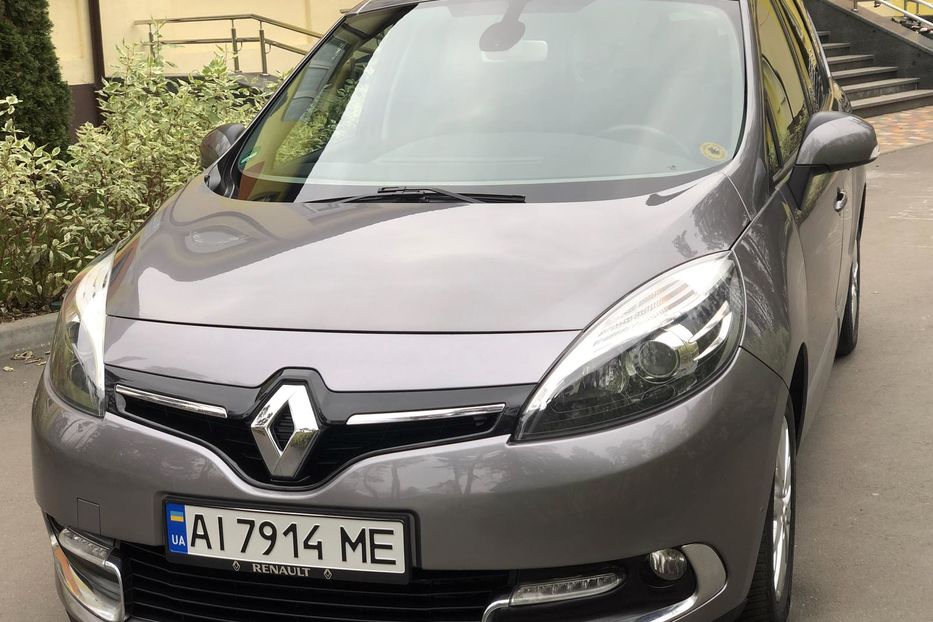 Продам Renault Grand Scenic 2015 года в Киеве