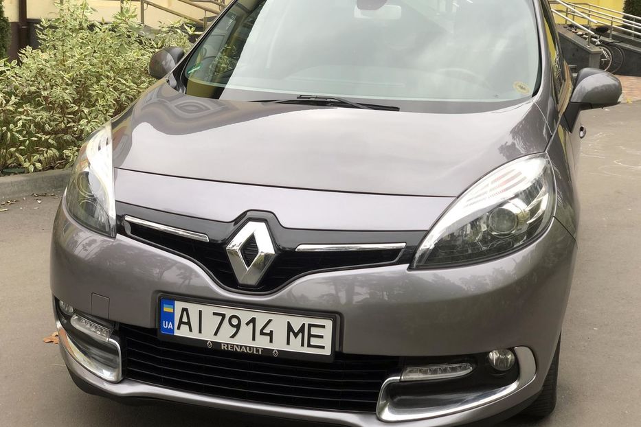 Продам Renault Grand Scenic 2015 года в Киеве