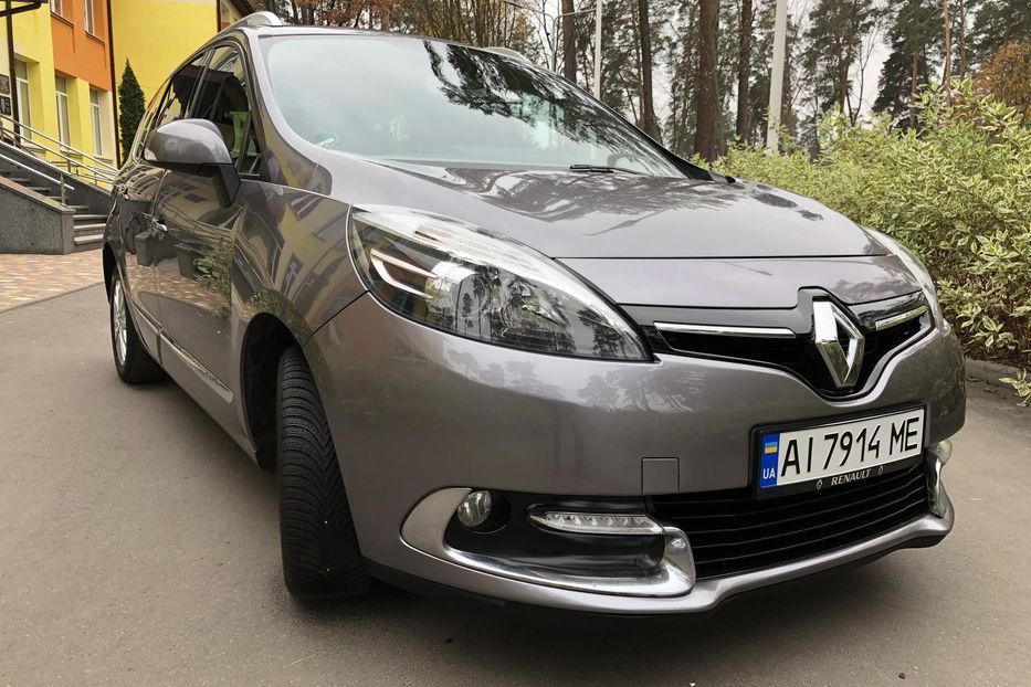 Продам Renault Grand Scenic 2015 года в Киеве