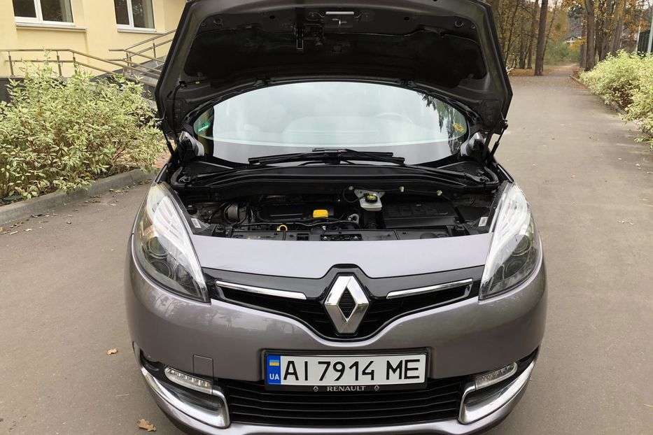 Продам Renault Grand Scenic 2015 года в Киеве